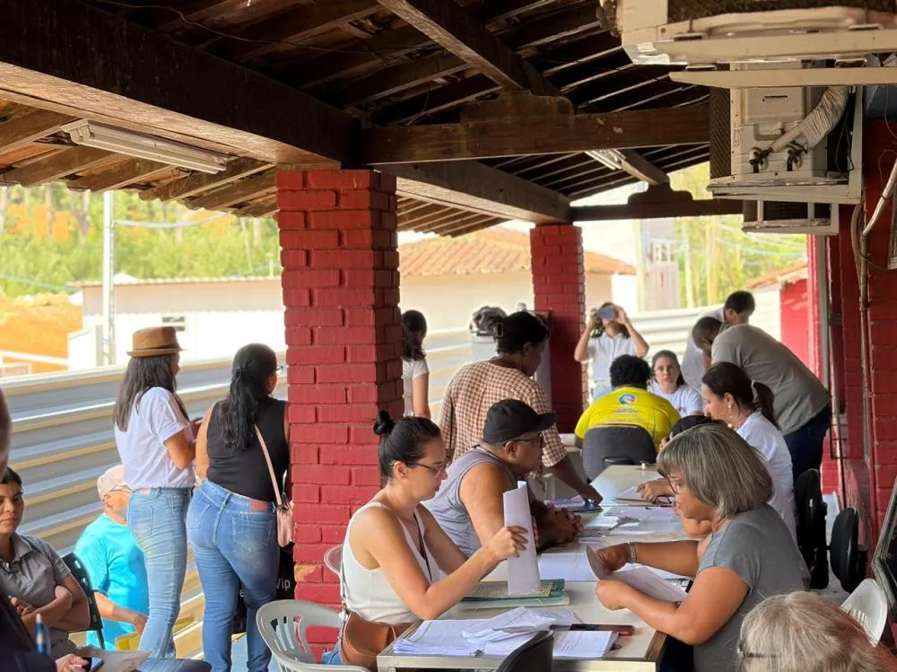 Timóteo inicia cadastramento para regularização de imóveis do bairro Primavera