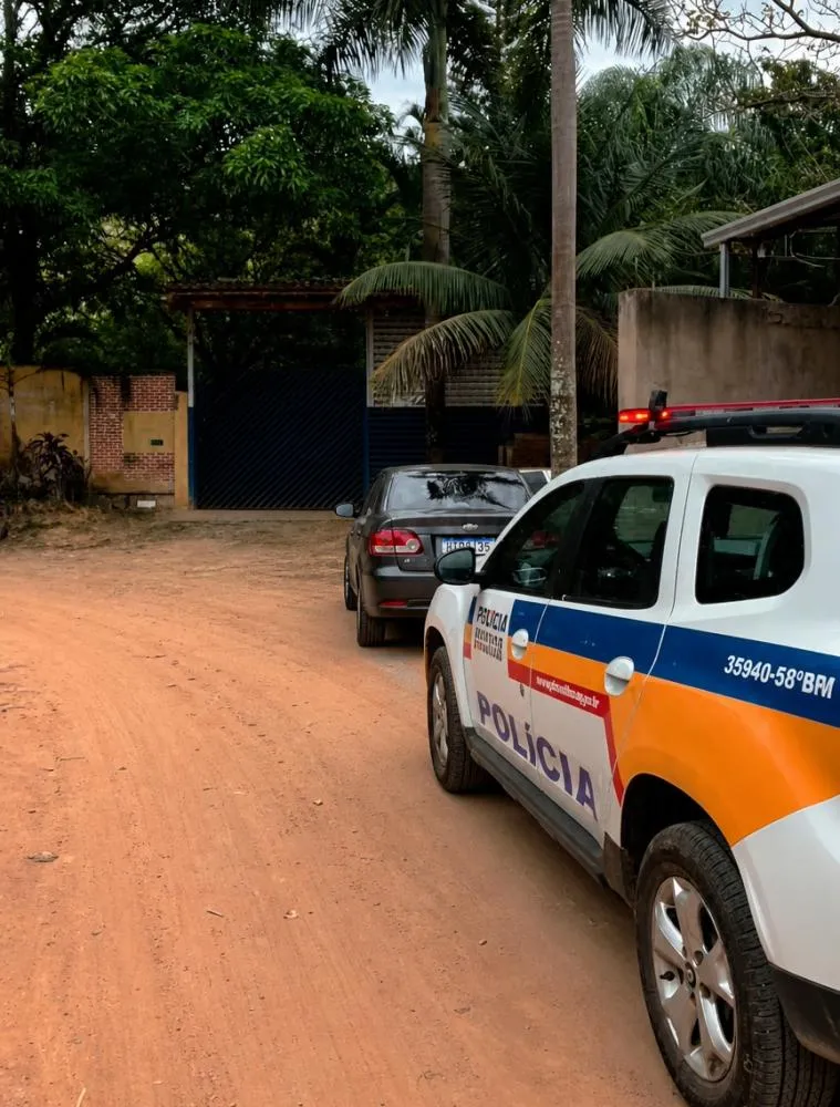 Jovem é encontrado morto a tiros em sítio nesta quarta-feira em Coronel Fabriciano
