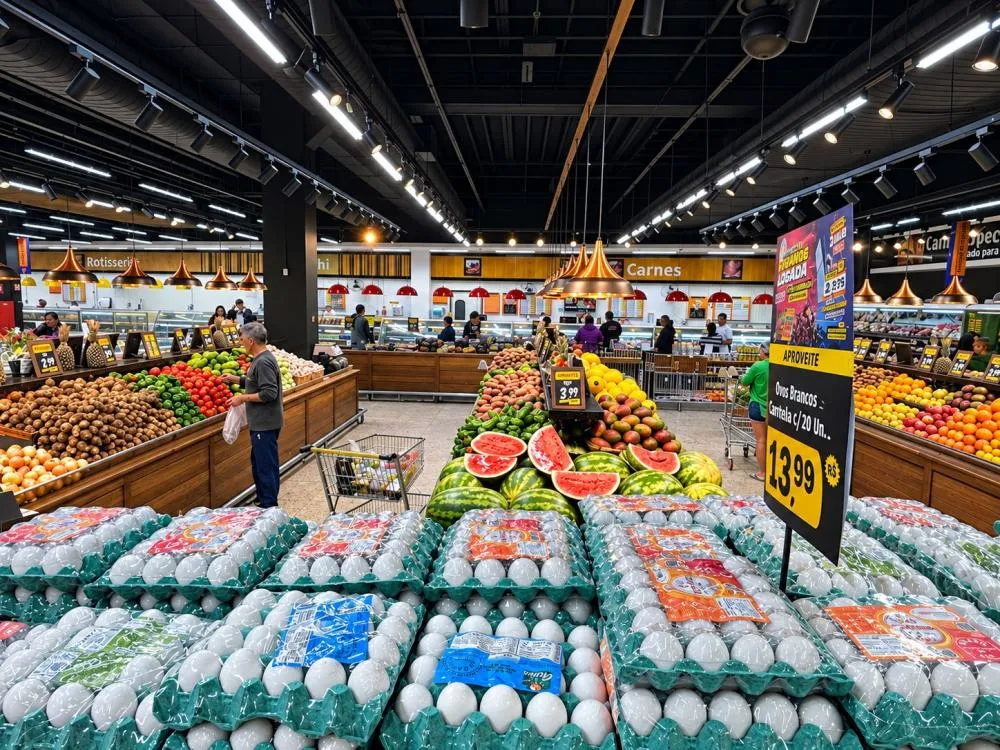 Supermercados terão horários especiais no feriado de Finados no Vale do Aço